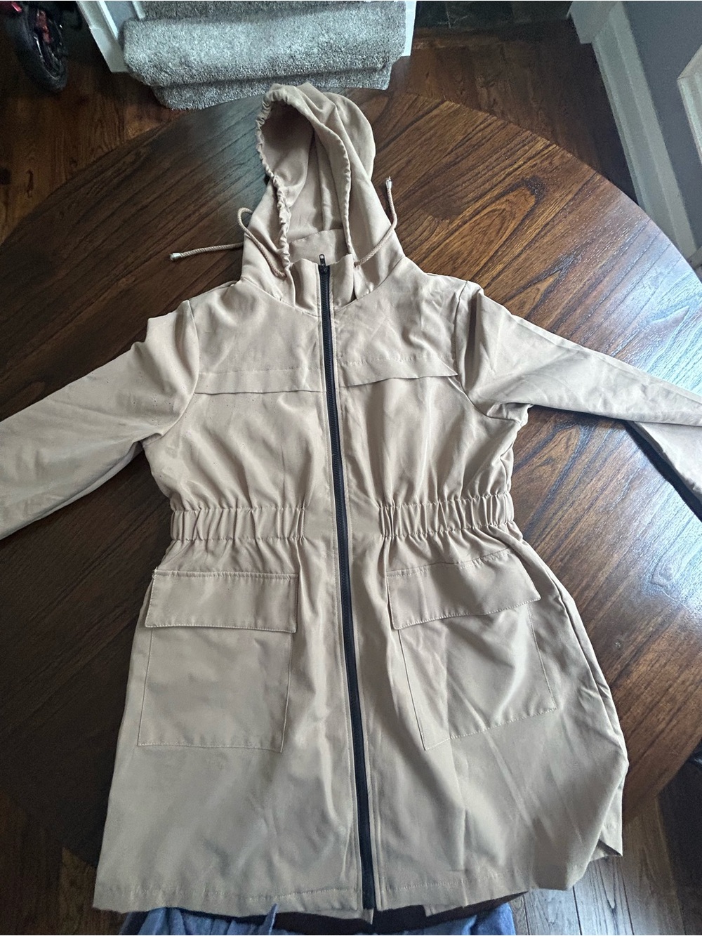 Lightweight Beige Hooded Trench Coat with Drawstring Waist